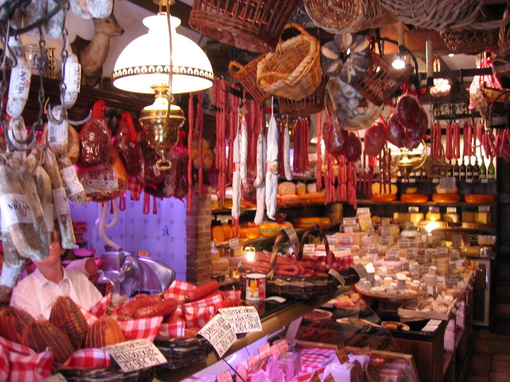 Some nations still rely hugely on foods that don’t require refrigeration, but aren’t they aren’t limited to tinned/bottled meats or jerky.