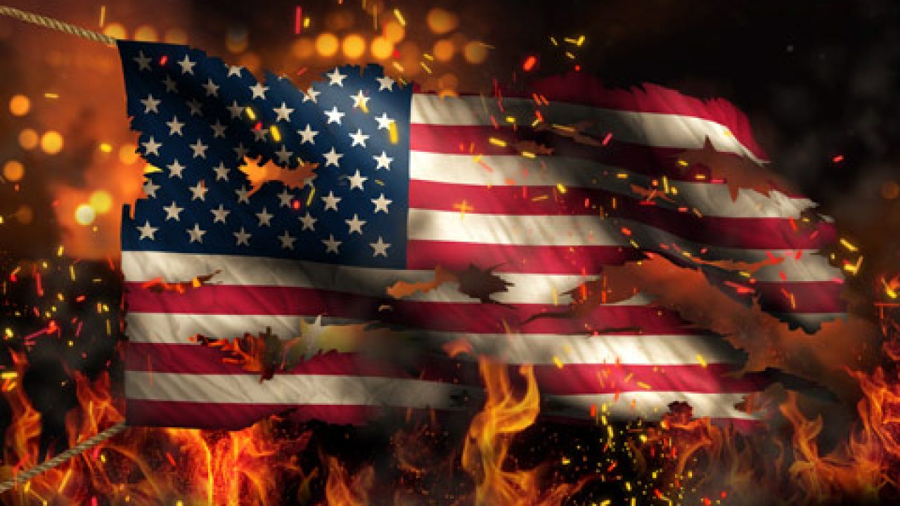 Fall Of The American Empire: “They Intend To Collapse the Financial System ” - Bio Prepper